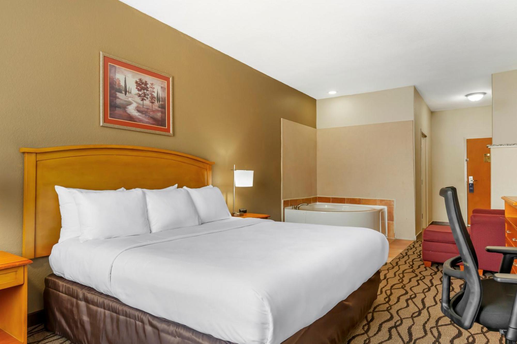 Comfort Inn & Suites Chesapeake - Portsmouth Экстерьер фото