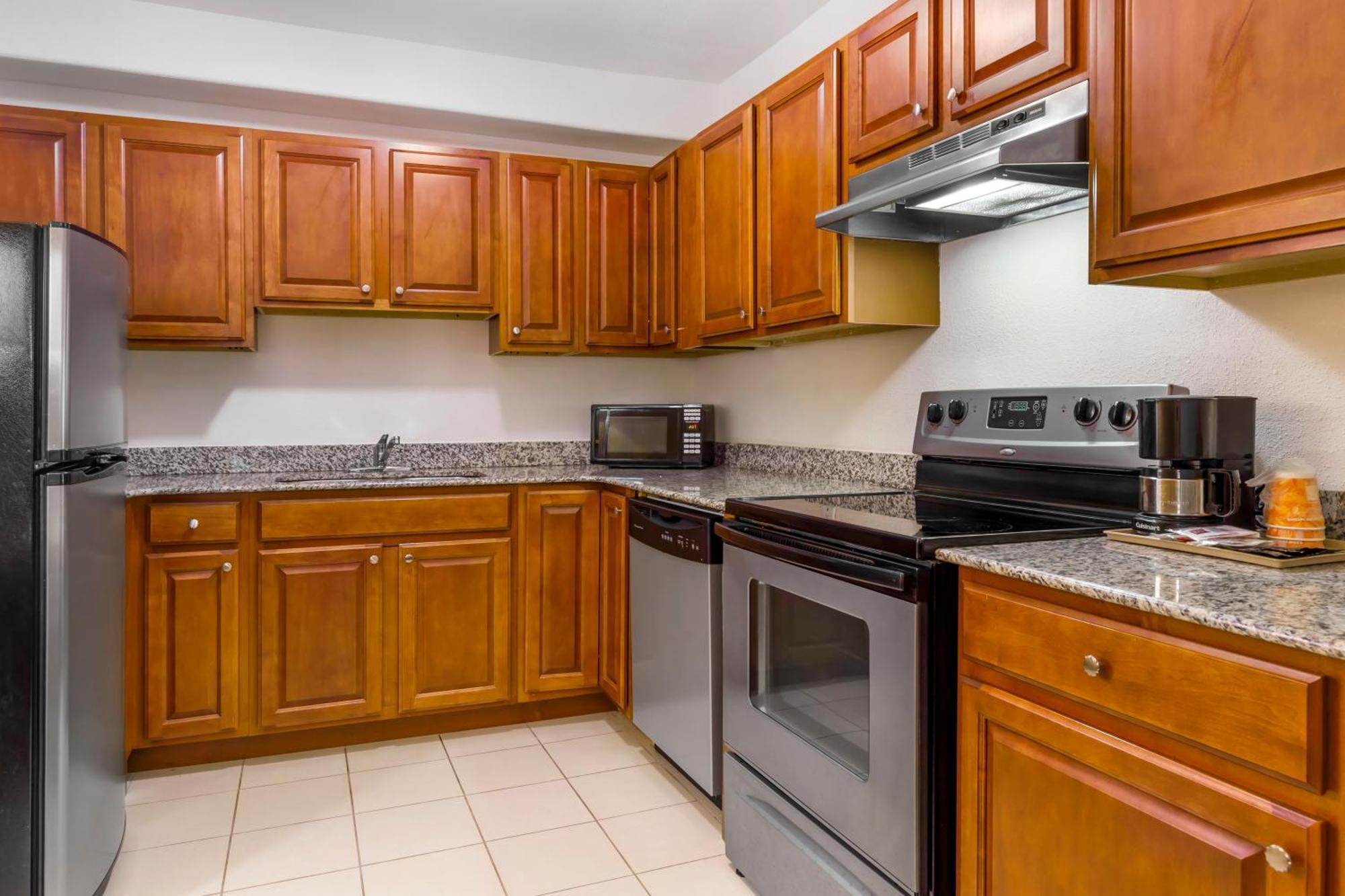 Comfort Inn & Suites Chesapeake - Portsmouth Экстерьер фото