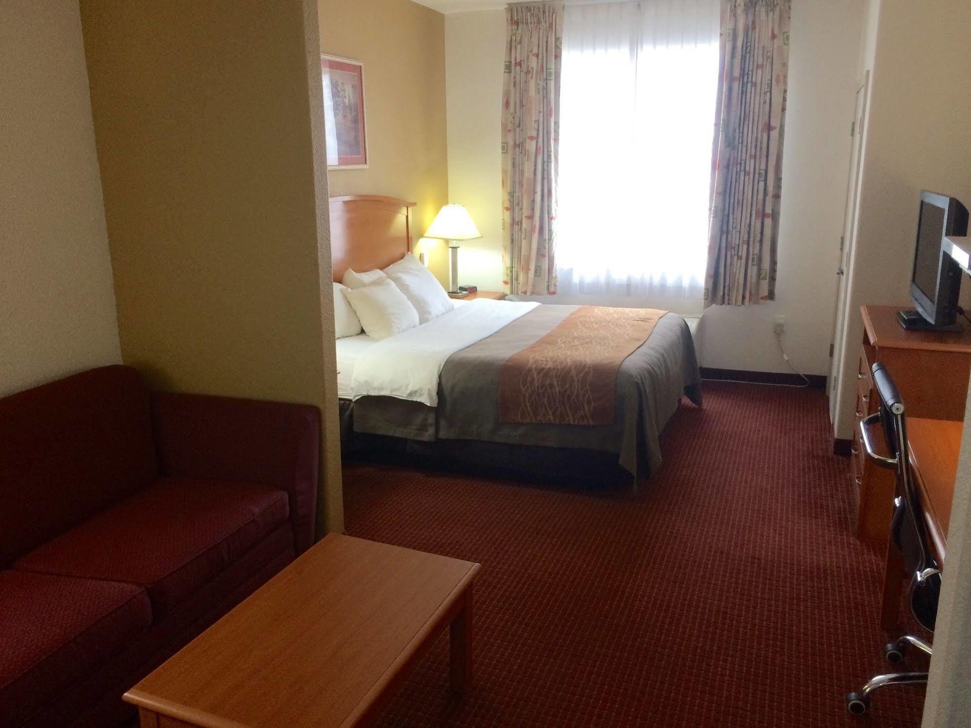 Comfort Inn & Suites Chesapeake - Portsmouth Экстерьер фото
